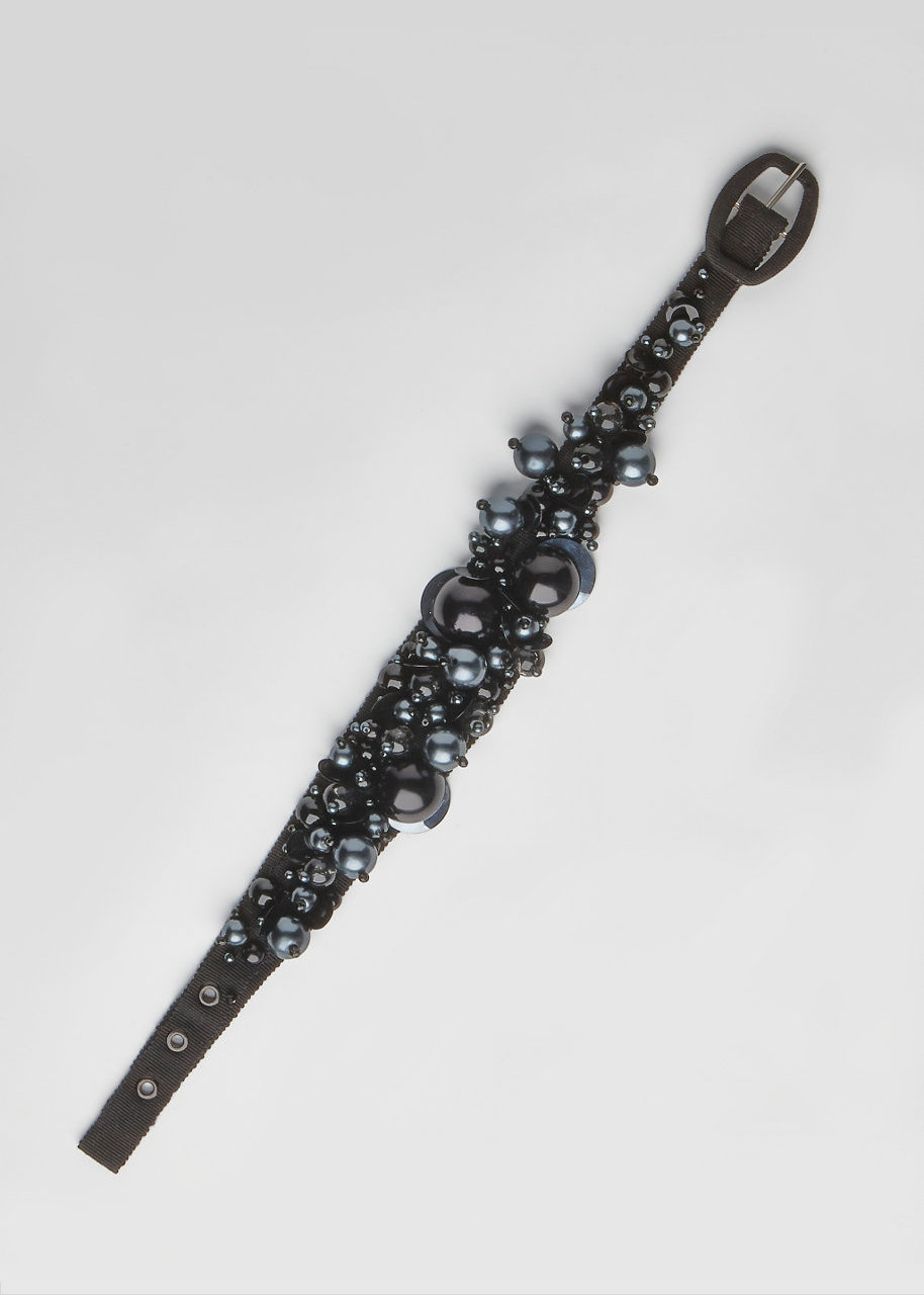 black pearl choker