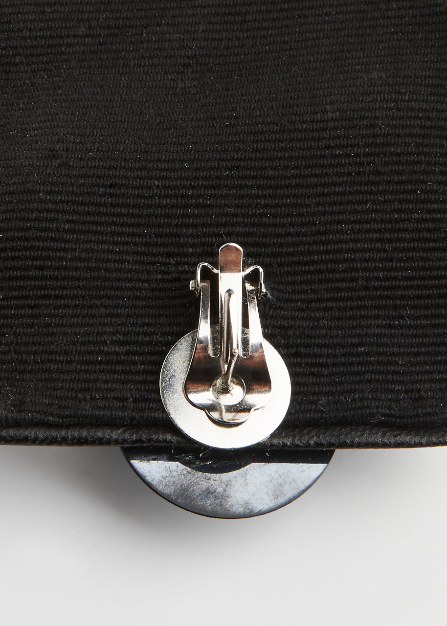 pearl earring XL back view