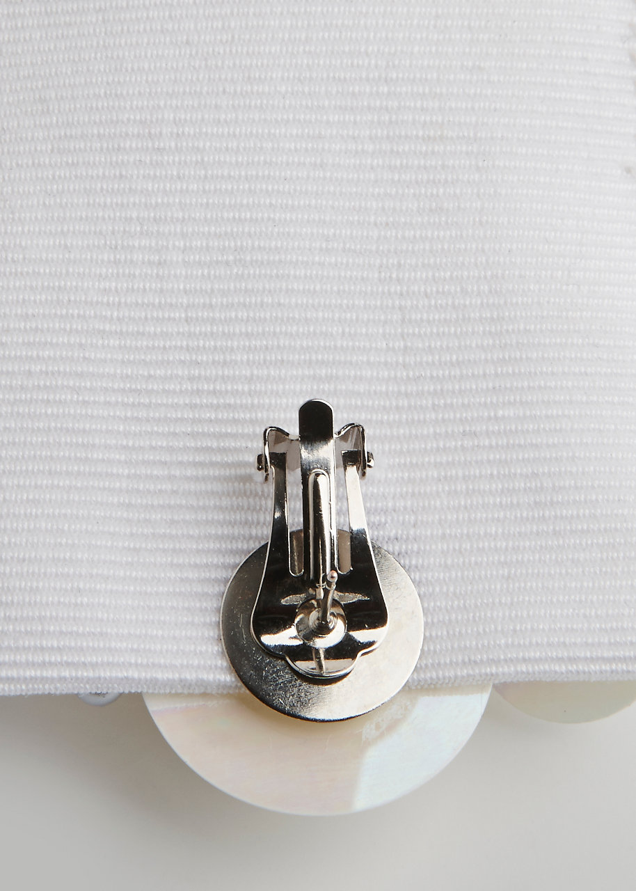 pearl earring back view